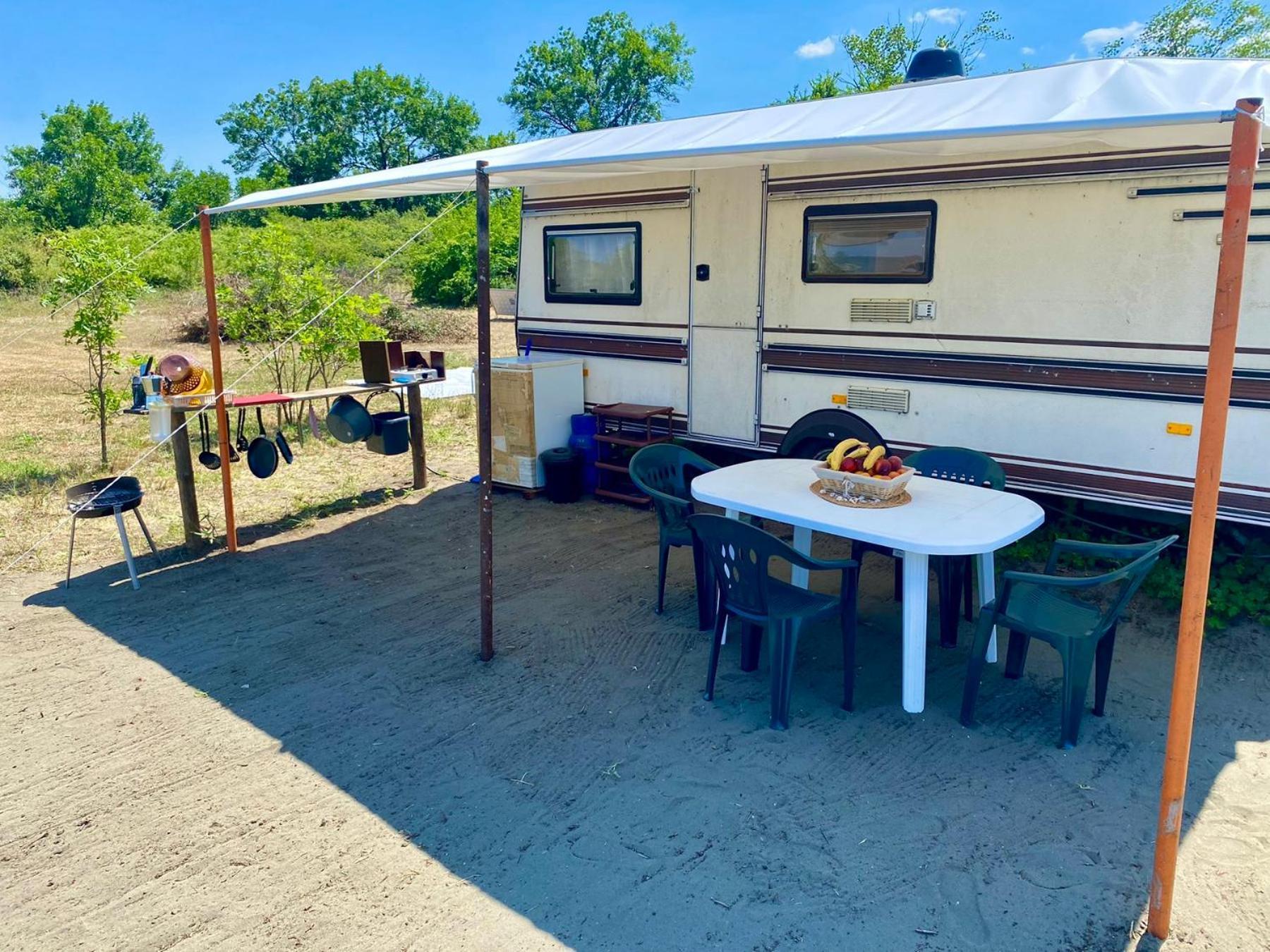 Beachfront Caravans Τσερνομόρετς Εξωτερικό φωτογραφία