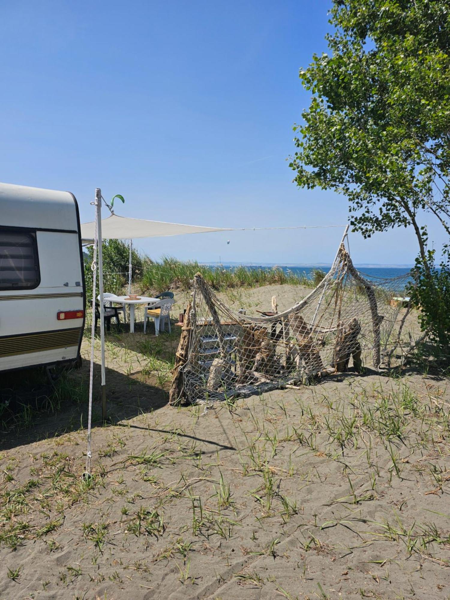 Beachfront Caravans Τσερνομόρετς Εξωτερικό φωτογραφία