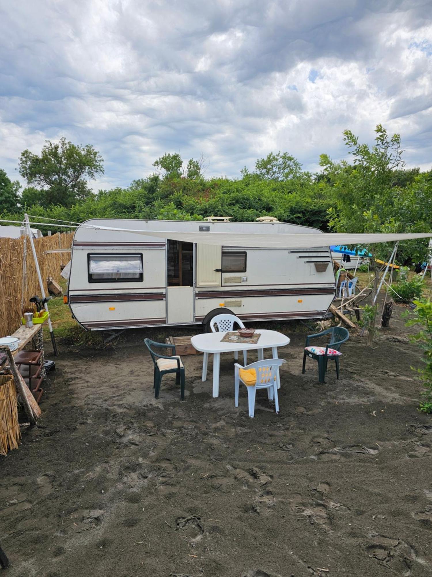 Beachfront Caravans Τσερνομόρετς Εξωτερικό φωτογραφία