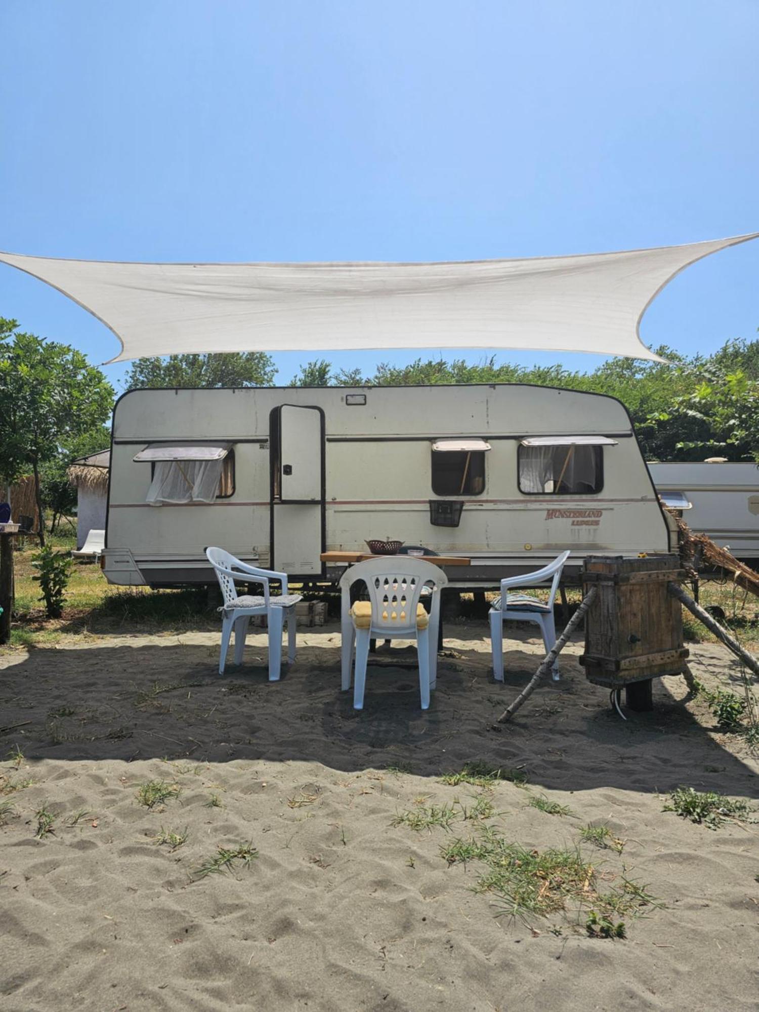 Beachfront Caravans Τσερνομόρετς Εξωτερικό φωτογραφία